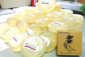 COCONUT SOAP - NATURAL BEAUTY