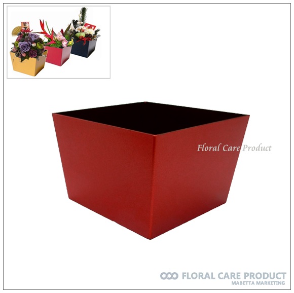 Flower container