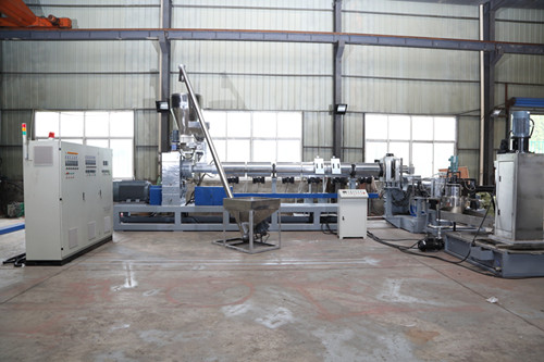 plastic recycling machinery