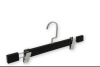 High quantity pants hangers for UK London market - VSW17901