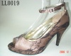 Peep toe